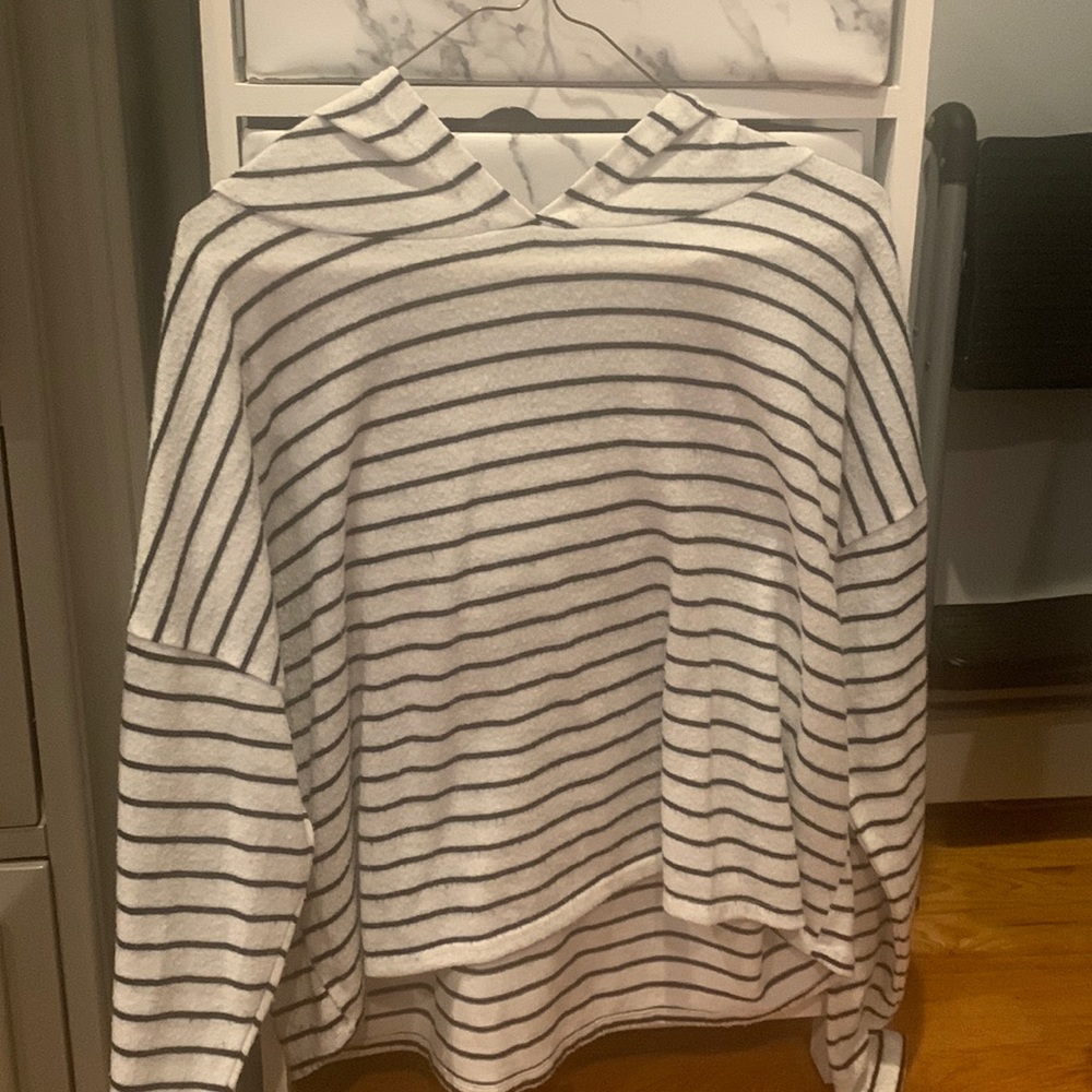 Charlotte Russe long sleeve striped